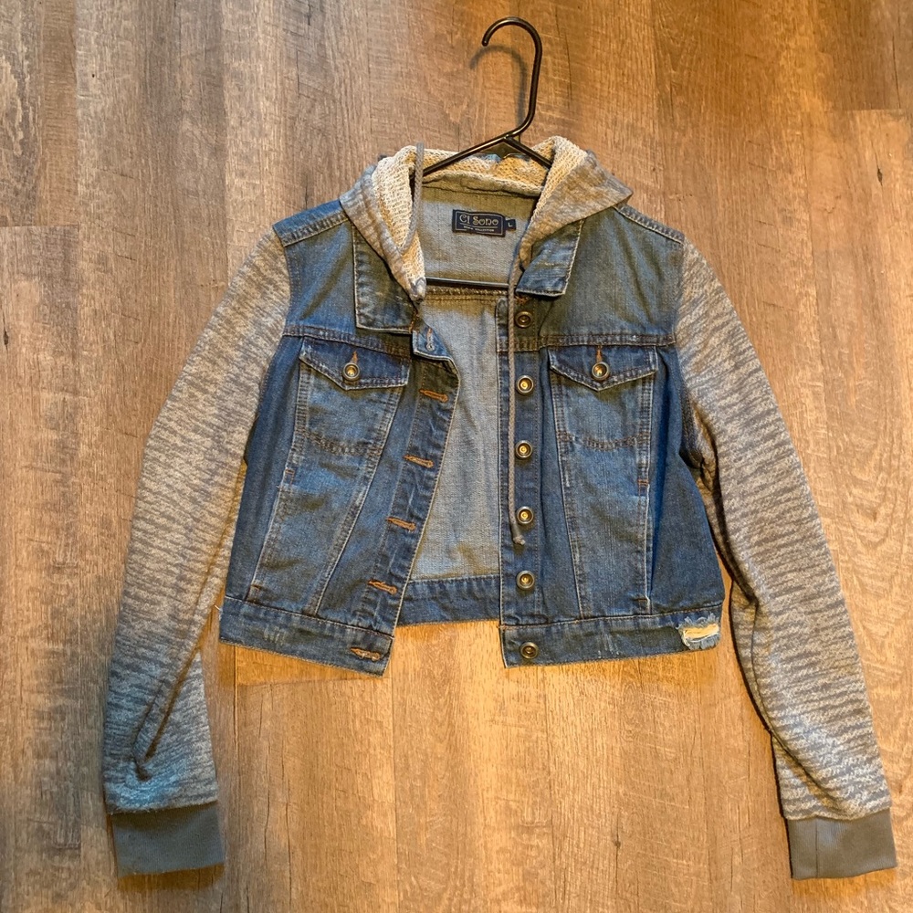 Cropped hooded jean jacket